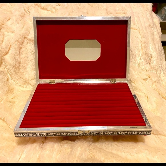 Handmade ring case - Picture 2 of 4